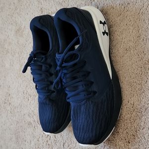 Men's Under Armour Sneakers Size 10